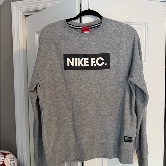 Nike FC Crewneck Sweater - Picture 1 of 4